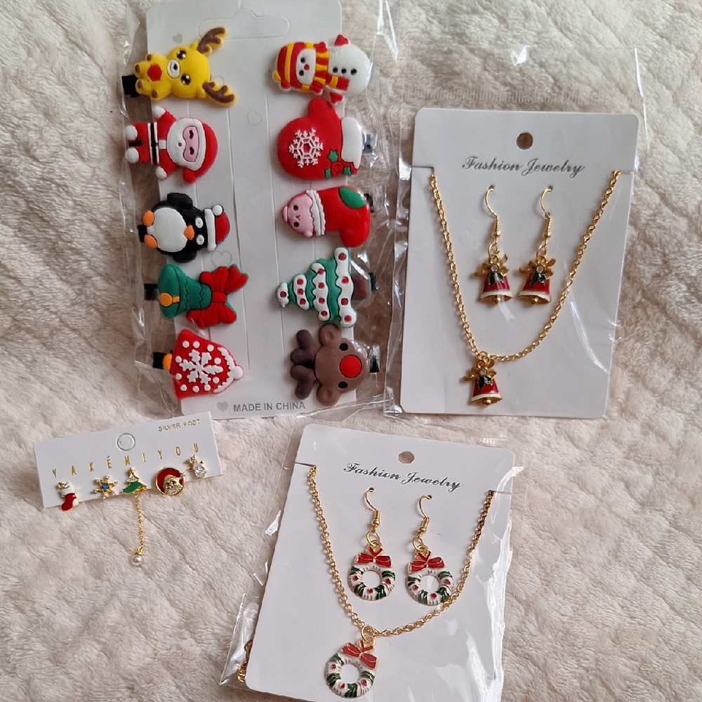 Festive Kids Earrings and Hair Clips Set